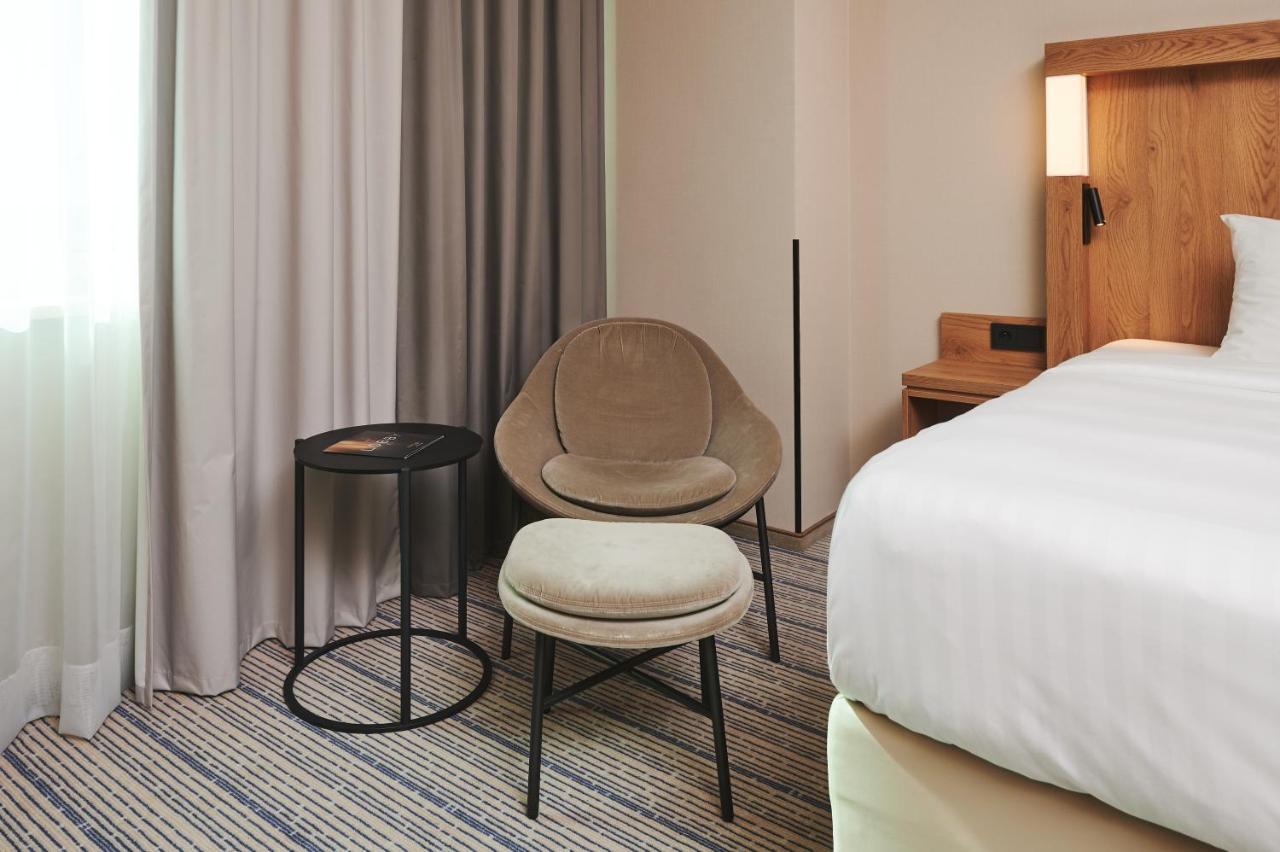 Courtyard - Lotnisko Chopin Hotel 4*